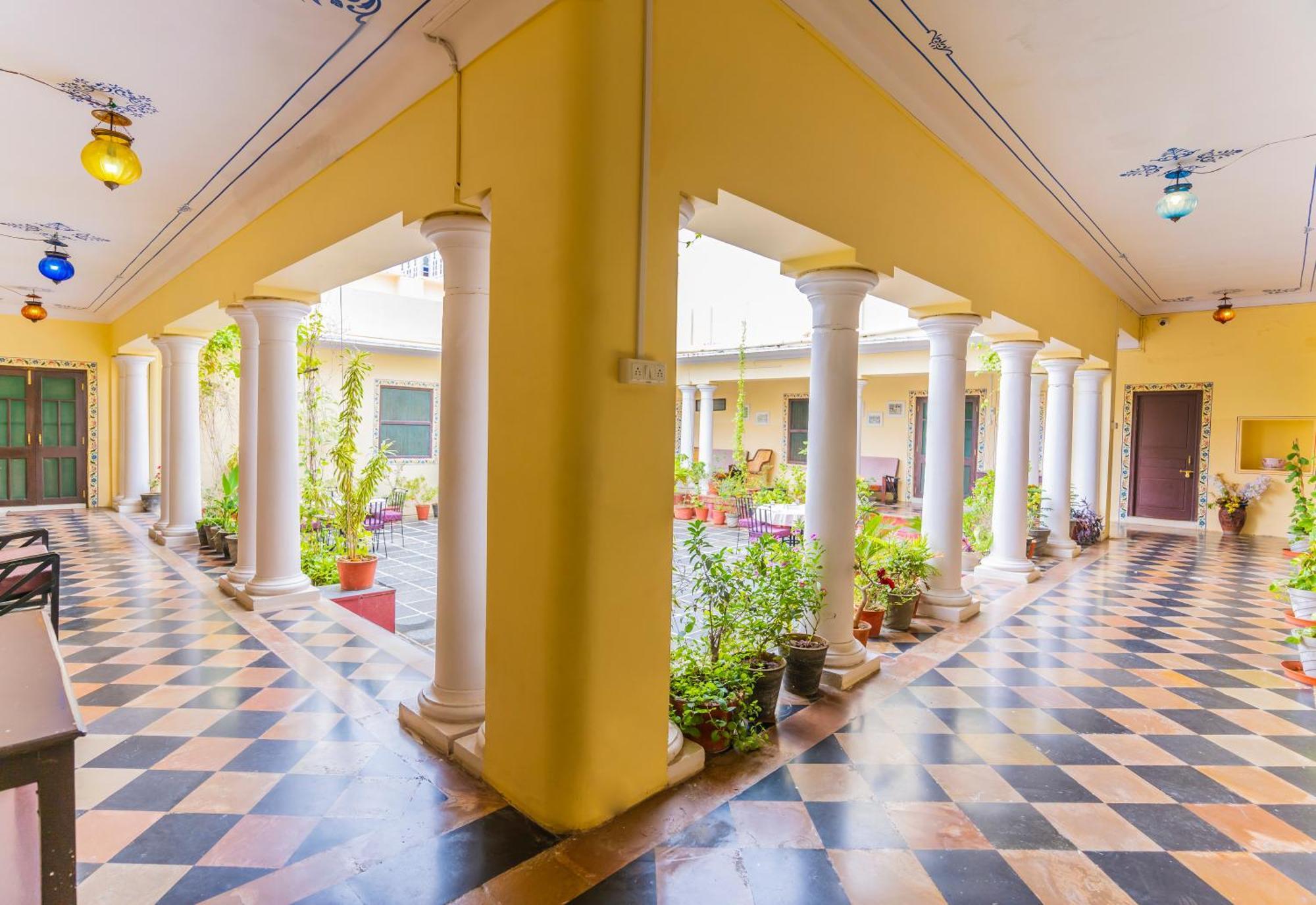 Kalyan Villa Homestay Udajpur Exteriér fotografie
