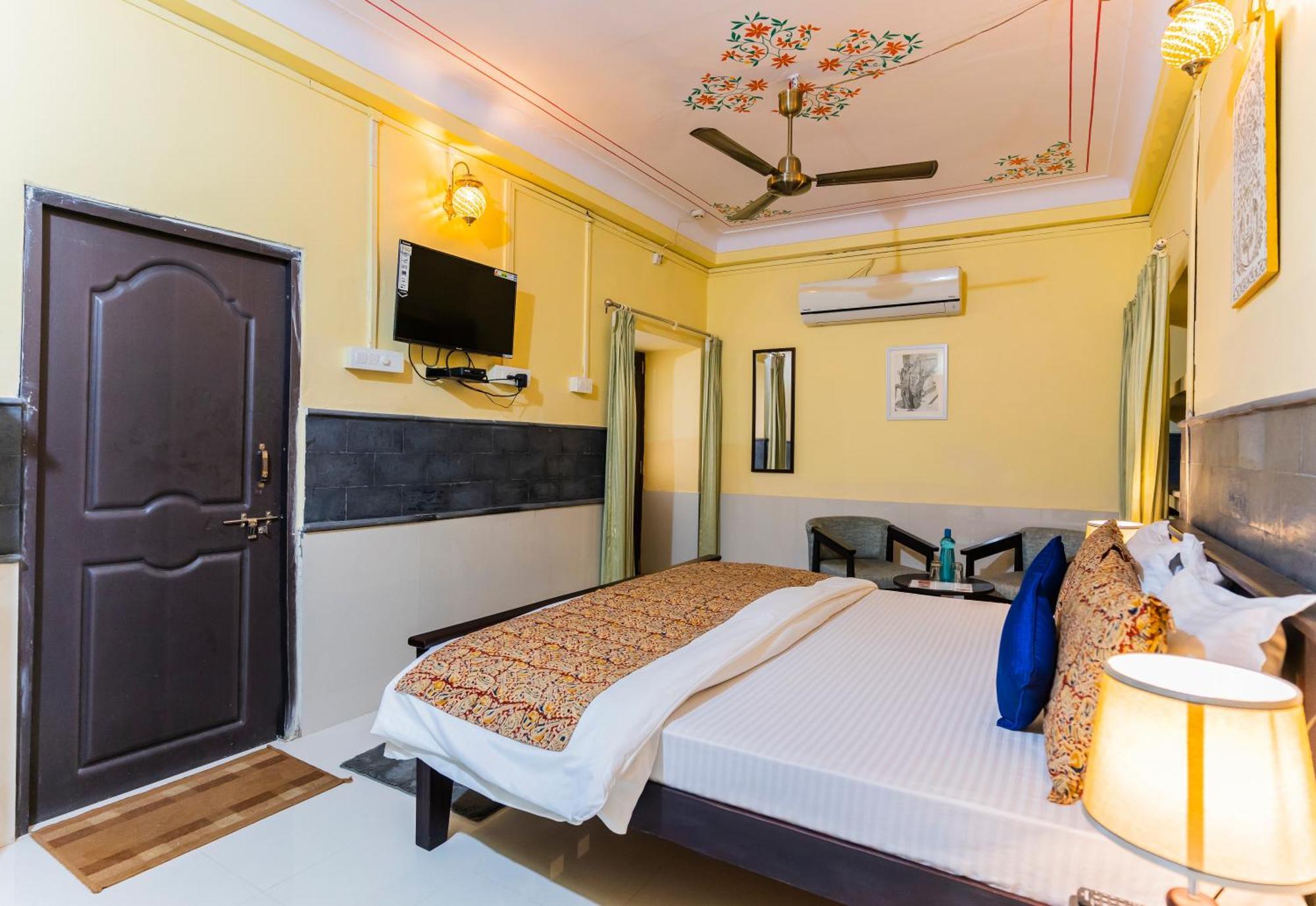 Kalyan Villa Homestay Udajpur Exteriér fotografie